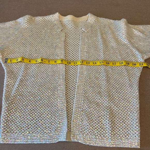 Vintage Hand Knit Sequined Sweater! Size Sm/Med - Picture 3 of 9